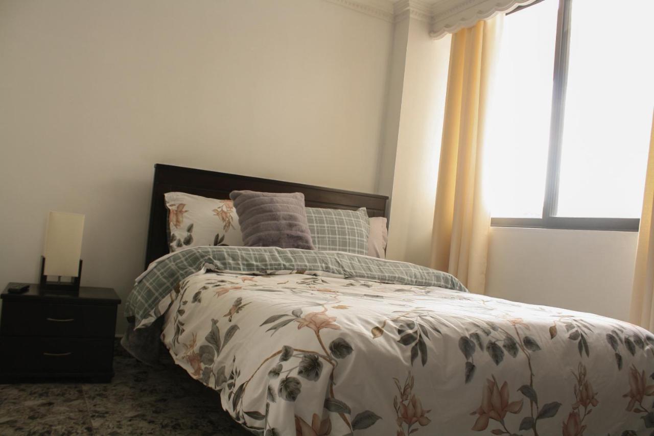 Apartahotel Kelly 칼리 외부 사진