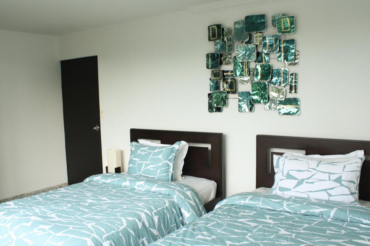 Apartahotel Kelly 칼리 외부 사진