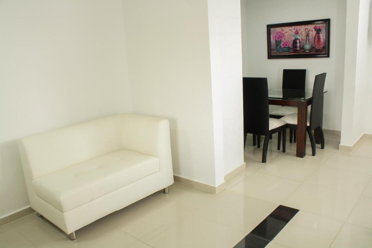 Apartahotel Kelly 칼리 외부 사진