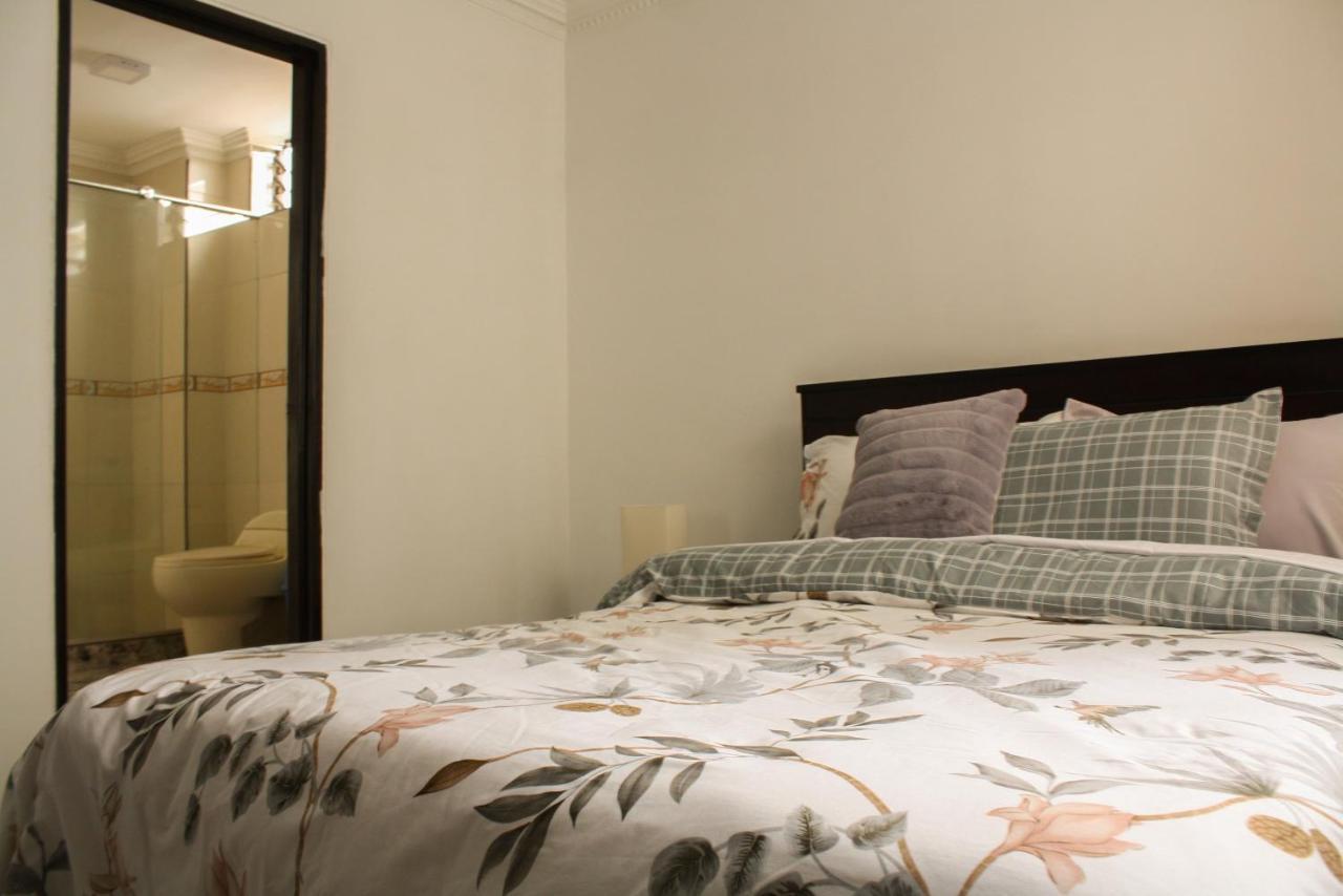 Apartahotel Kelly 칼리 외부 사진